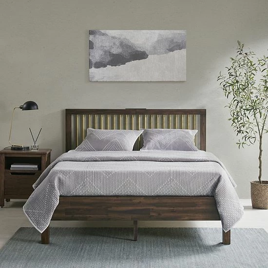 INK+IVY Mercer Low Profile Spindle Queen Platform Bed 4 INK+IVY Mercer Low Profile Spindle Queen Platform Bed - Image 2