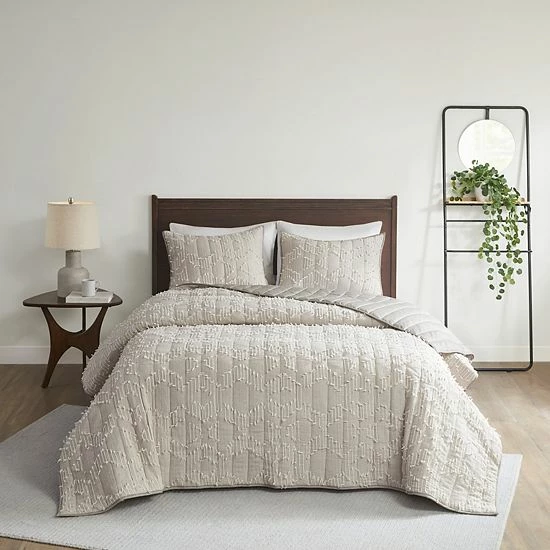 INK+IVY Tulay Clipped Cotton Gauze Quilted Coverlet Set With Shams Gray 9 INK+IVY Tulay Clipped Cotton Gauze Quilted Coverlet Set With Shams Gray - Image 7